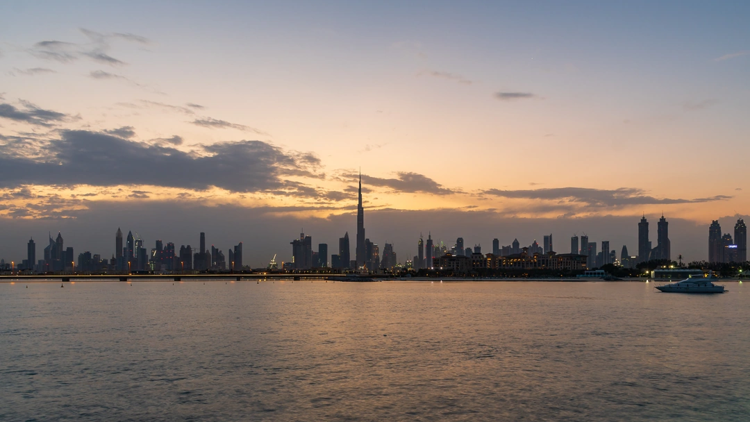 How to Start a Clothing/Fashion Business in Dubai: License, Cost, and Step-by-Step Setup (2026)