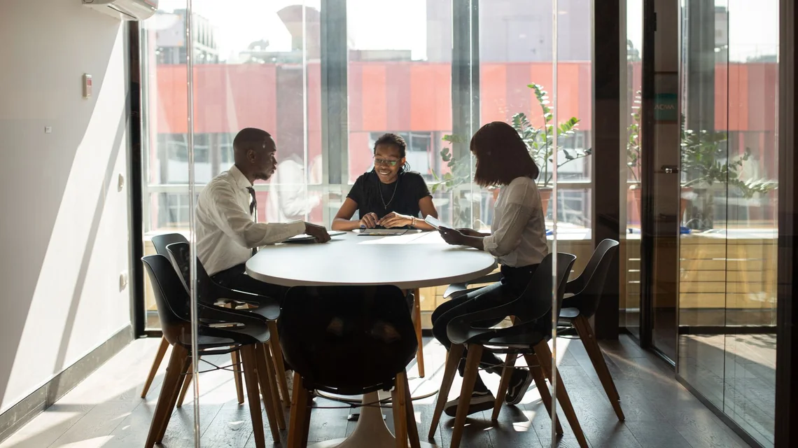 Advisory meeting at a professional services firm in Dubai