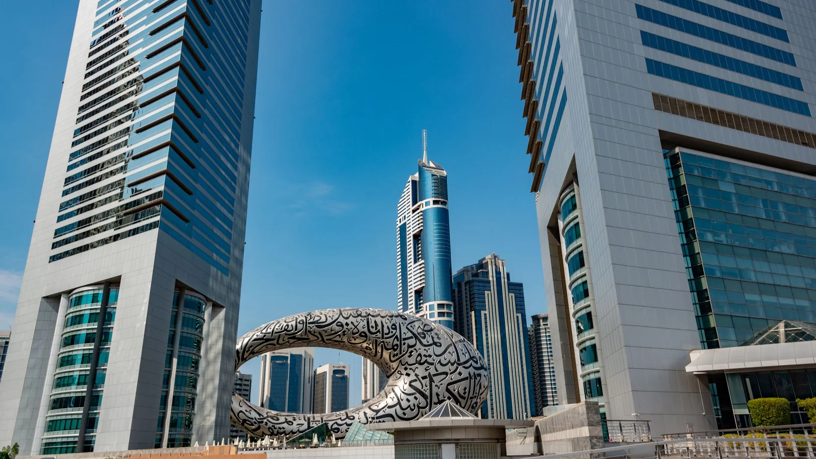 Dubai Business Licence Amendment: The Complete Process, and the Two Deadlines Nobody Mentions — Dubai business setup
