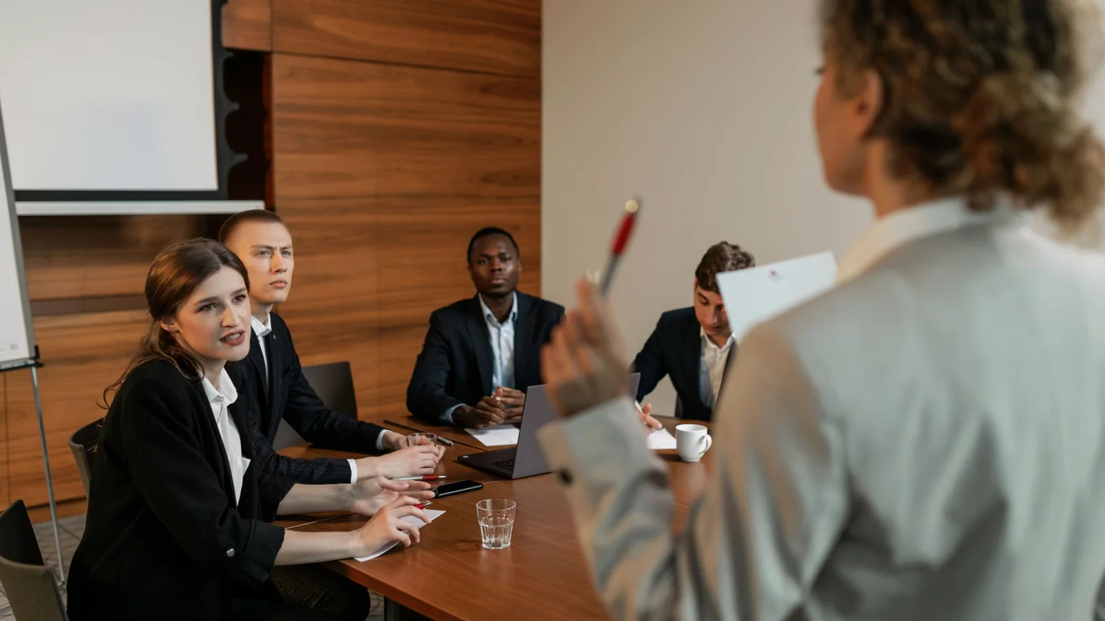 Management Consultancy or Training Activity? The Dubai Licence Decision That Decides Whether You Can Charge for Workshops (2026)