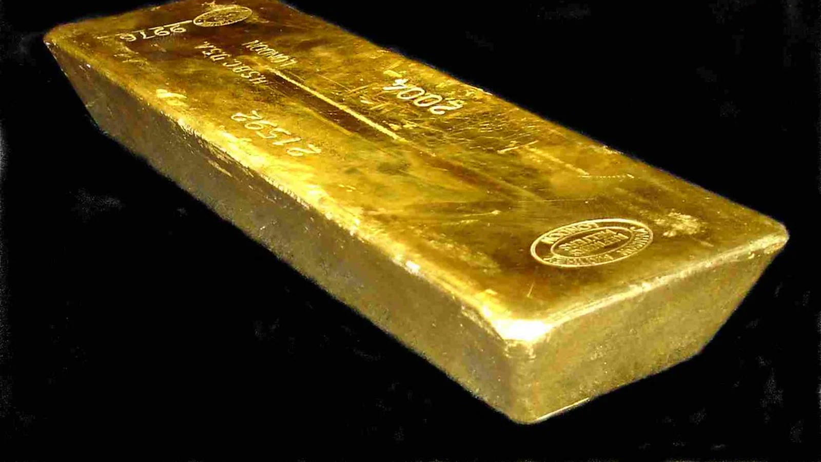 Set Up a Gold Refinery in Dubai, UAE: Good Delivery Accreditation, Responsible-Sourcing Audits & Tax (2026)