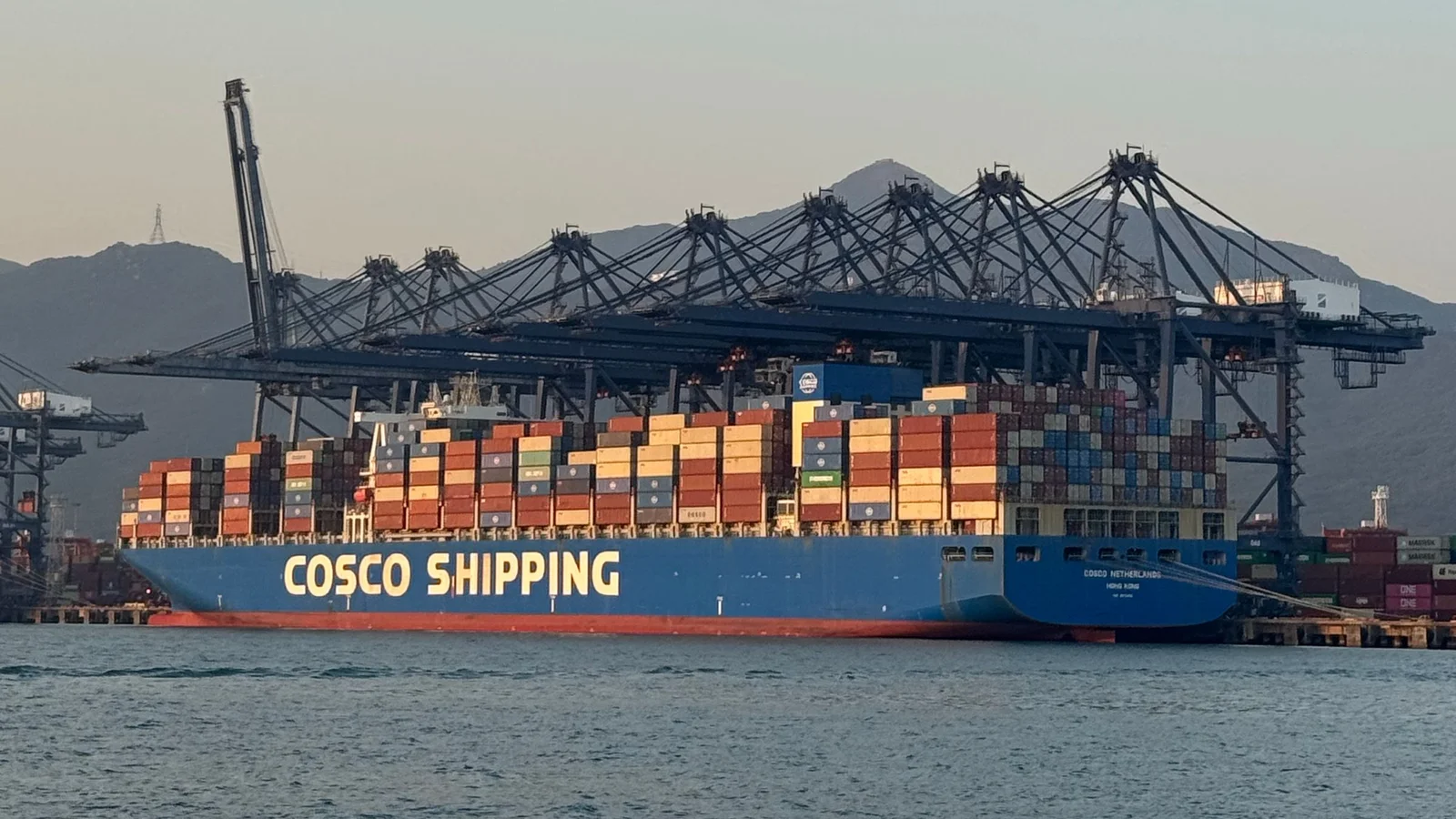 How to Import from China to Dubai: Sourcing, Customs, Cost & Tax Guide (2026) — Dubai business setup