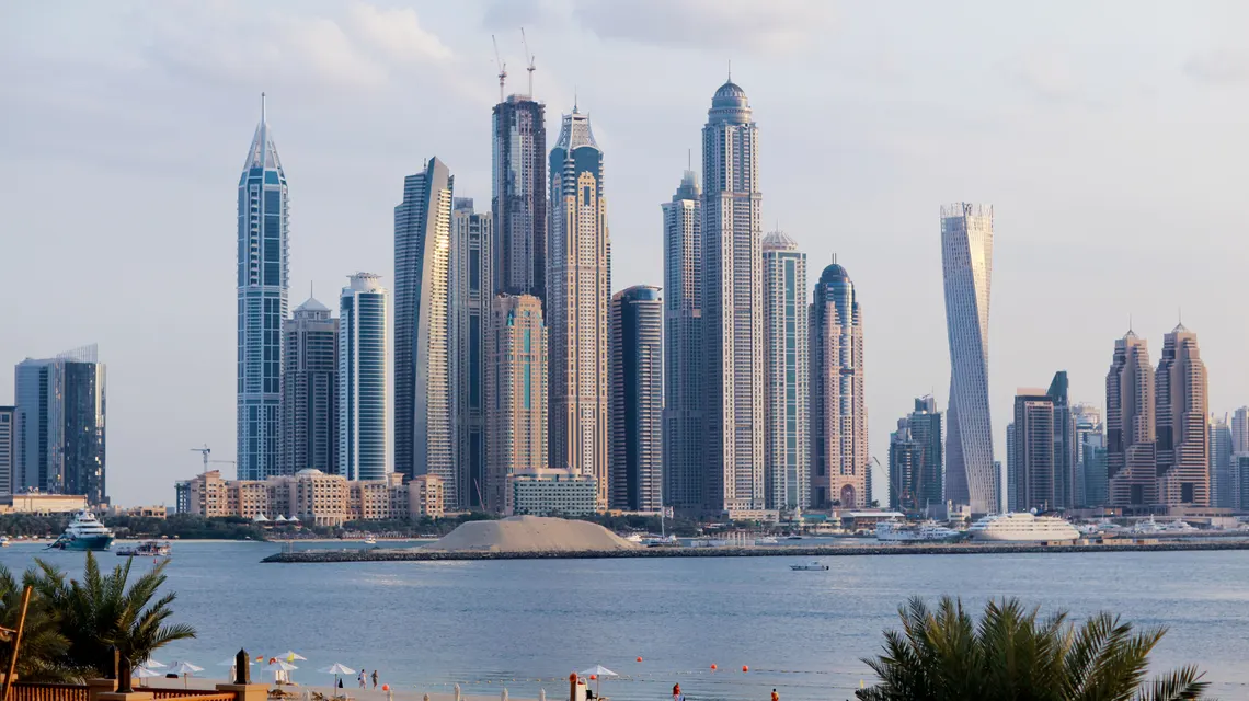 Guides in Dubai and the UAE