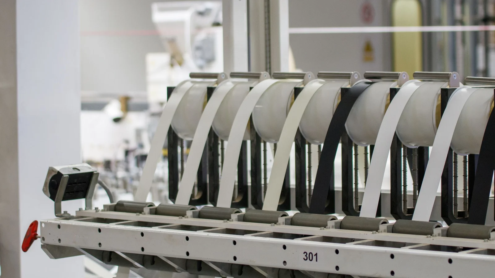 How to Set Up a Manufacturing Company in Dubai: Industrial Licence, ICV, Cost & Tax Guide (2026) — Dubai business setup