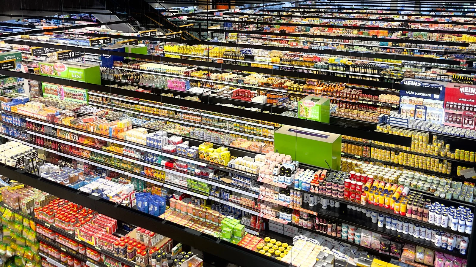 Open a Supermarket or Grocery Store in Dubai, UAE: Licence, Permits, Cold Chain & Margins (2026) — Dubai business setup